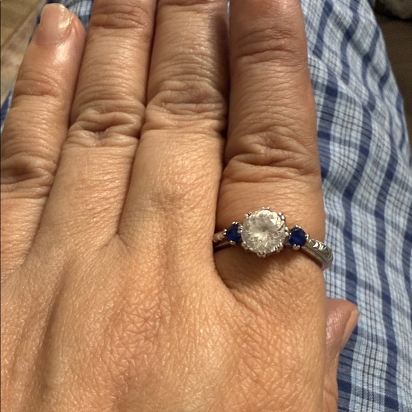 Jewelry - Elegant Silver and Blue Stone Ring